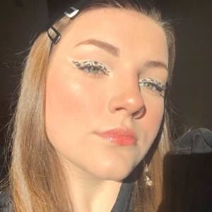 Meet your Posher, Gianna